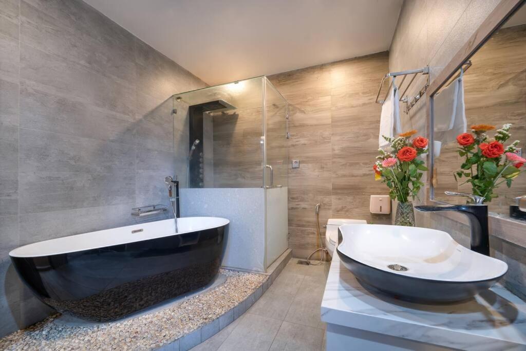 Rocky Pool Villa