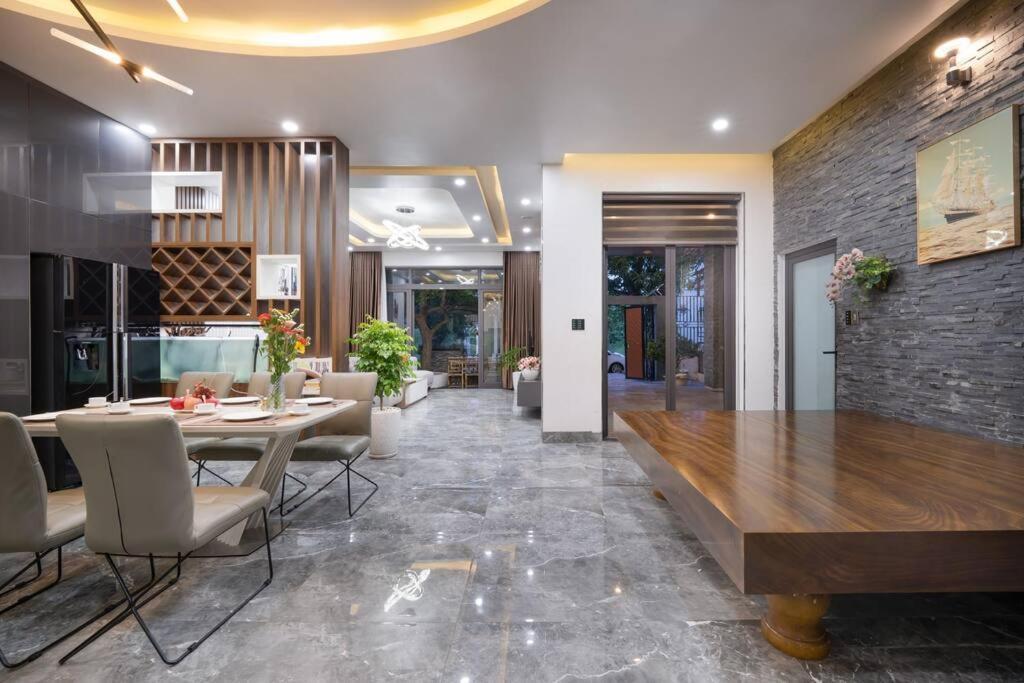 Rocky Pool Biệt thự *